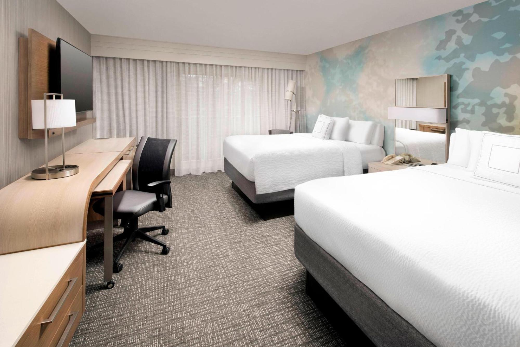 מלון Courtyard By Marriott Portland הילסבורו מראה חיצוני תמונה