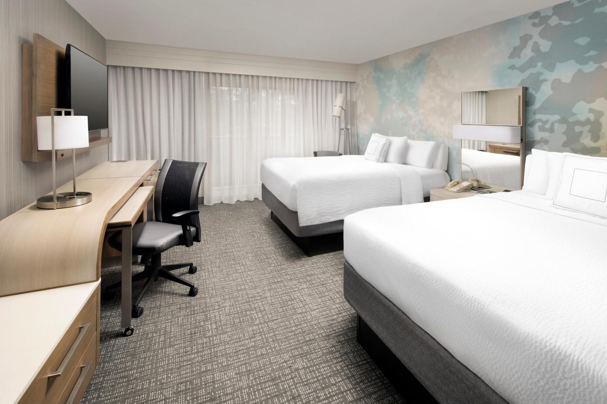 מלון Courtyard By Marriott Portland הילסבורו מראה חיצוני תמונה